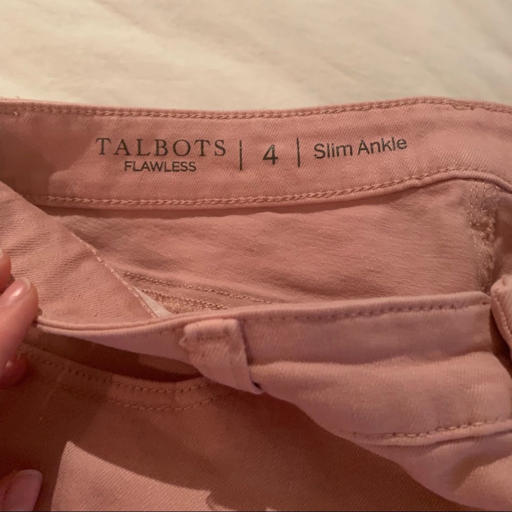 •NWOT• Talbots Size 4 Ankle Jeans - Picture 2 of 5